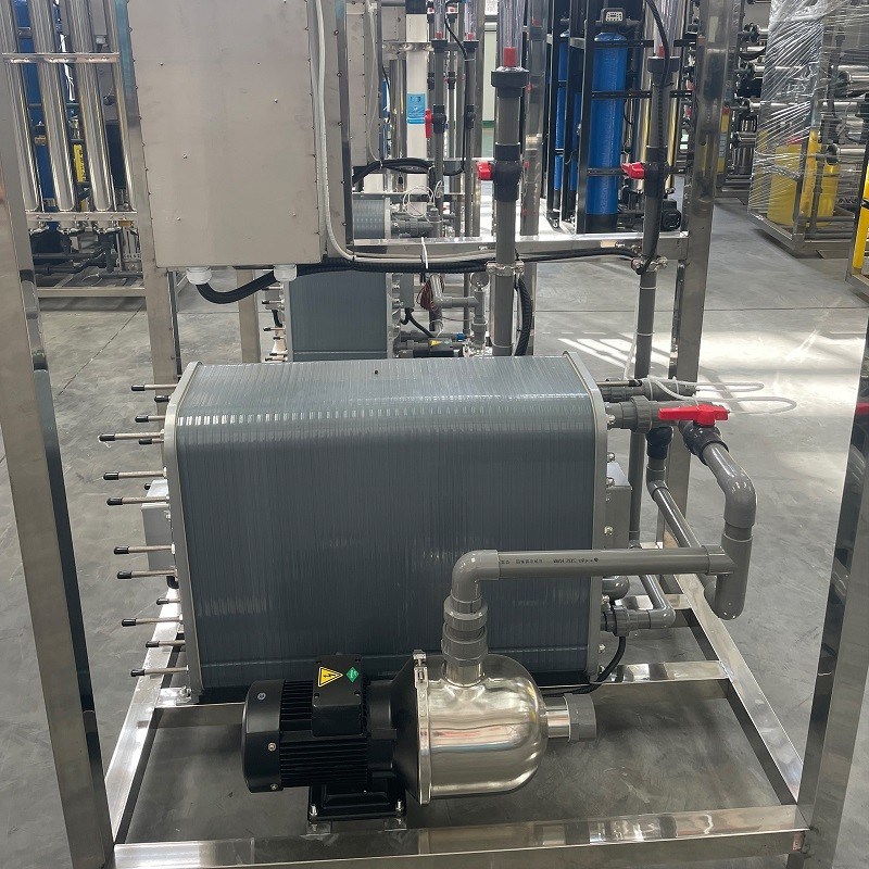 1500*600*1500mm Sistema elettrolitico di trattamento dell'acqua per la produzione continua di acqua