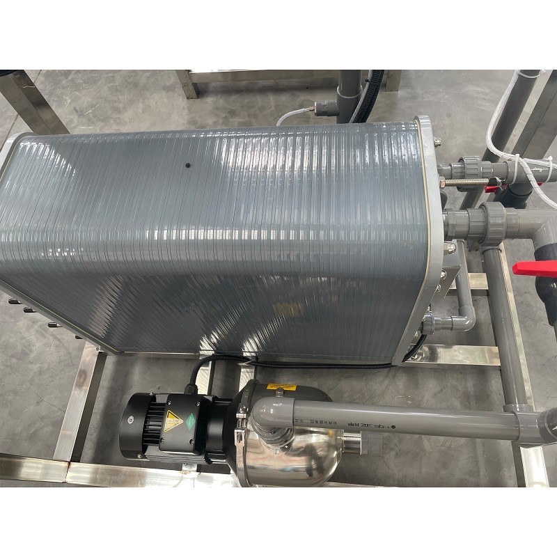 1500*600*1500mm Sistema elettrolitico di trattamento dell'acqua per la produzione continua di acqua