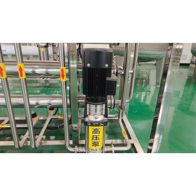 Sistema di osmosi inversa di capacità 2L/h per la depurazione dell'acqua del rubinetto in acqua potabile